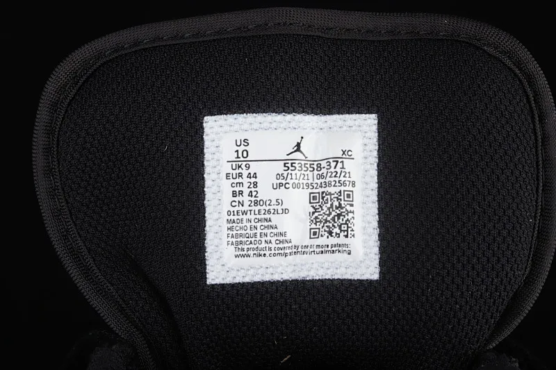 All categories Air Jordan Jordan series basketball shoes Air Jordan 1 Low G version pure original Air Jordan 1 Low AJ1 Joe 1 black and white green low-top cultural basketball shoes 553558-371
